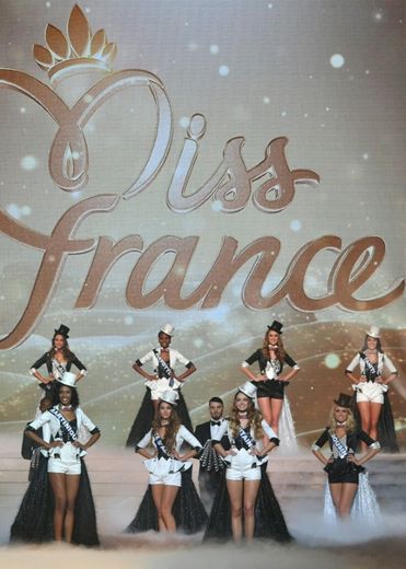 Des candidates au titre de Miss France le 17 décembre 2016 à Montpellier