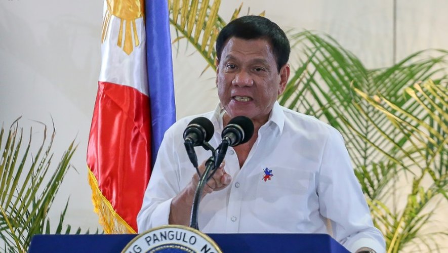 Le président philippin Rodrigo Duterte, le 17 décembre 2016 à Davao