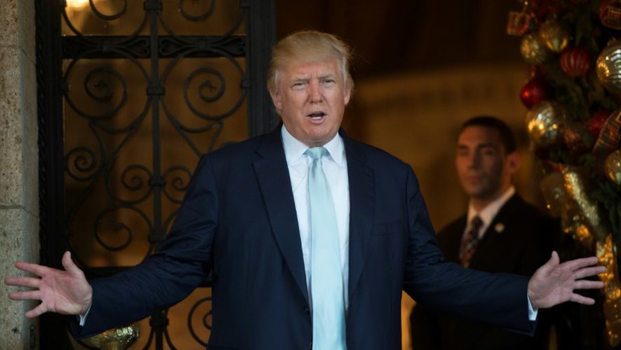 Le président américain élu Donald Trump le 28 décembre 2016 à Palm Beach, Floride