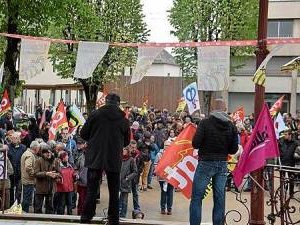 En direct du défilé du 1er mai à Rodez