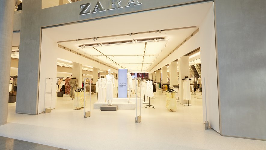 La nouvelle boutique Zara Stratford à Londres vise à réunir les expériences shopping digitale et physique.