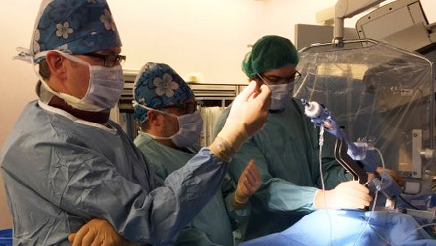 Chirurgie : réparer une valve sans ouvrir le cœur !