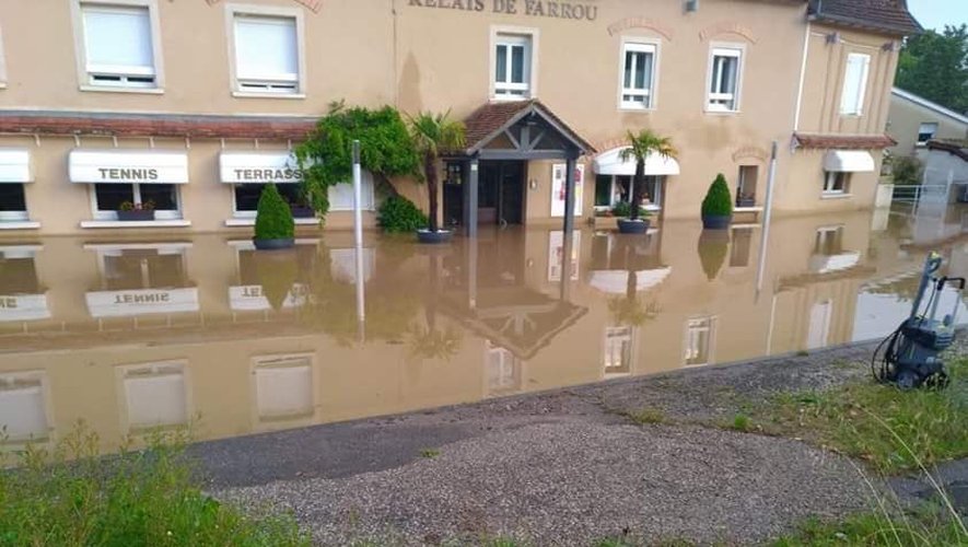 EN IMAGES. Les très fortes pluies dans l'Aveyron provoquent de gros dégâts dans le Villefranchois