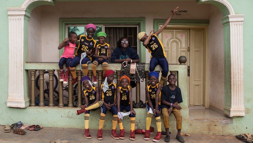 Une vidéo des "Dream Catchers" devenue virale a transformé des enfants des rues nigérians en célébrités.