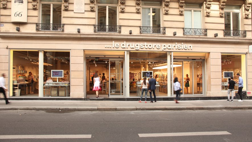 Le groupe Casino et L'Oréal France lancent le tout premier "drugstore parisien" dédié aux univers de la beauté et du bien-être.