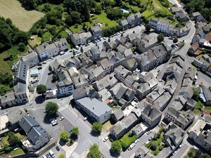 Redécouvrir Rieupeyroux par la voie des airs