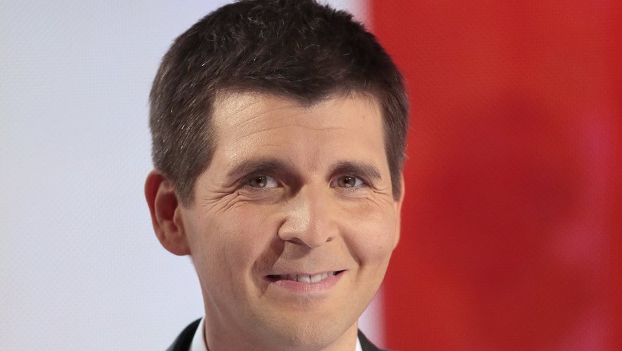 Thomas Sotto va rejoindre "L'Emission politique" de France 2 à la rentrée à la place de François Lenglet, parti sur TF1