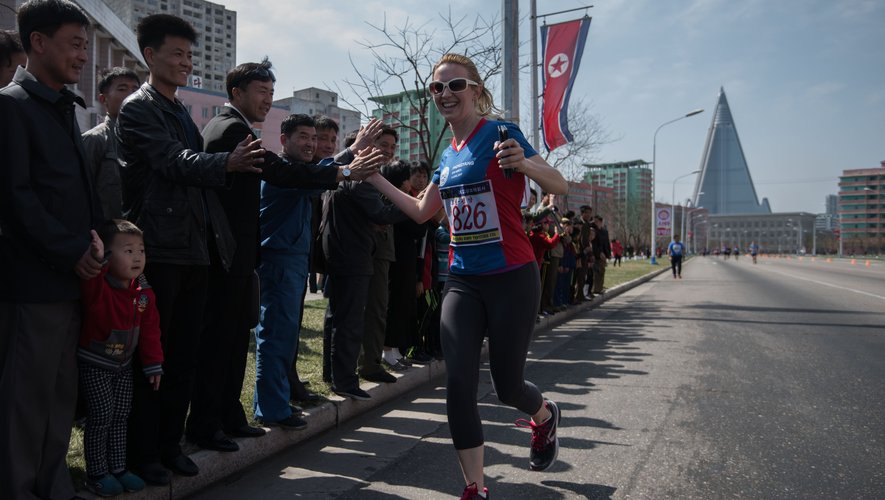 Une marathonienne étrangère à Pyongyang