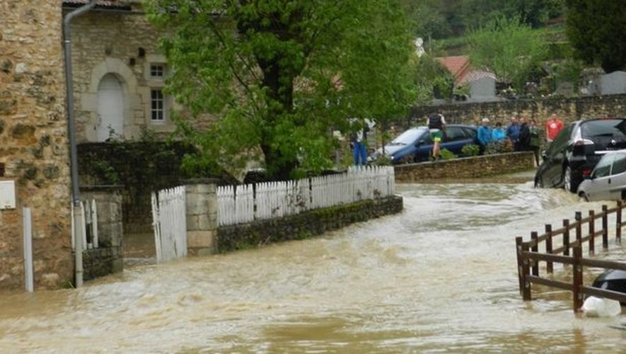 DIAPORAMA. Inondations à Saint-Rémy : « Une vague impressionnante »