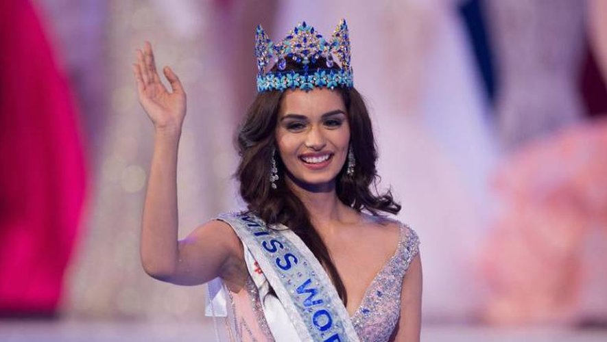Manushi Chhillar, Miss Inde, sacrée Miss Monde 2017 samedi 18 novembre 2017 en Chine. 