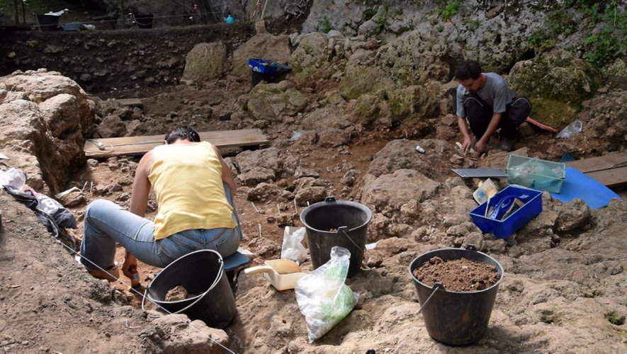 Un travail incessant à Roquemissou. Habituellement, seuls les bénévoles et les chercheurs ont accès au site de fouilles.