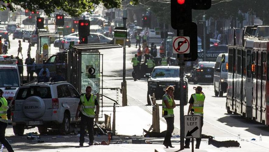 Une voiture fauche délibérément des piétons à Melbourne : 13 blessés 