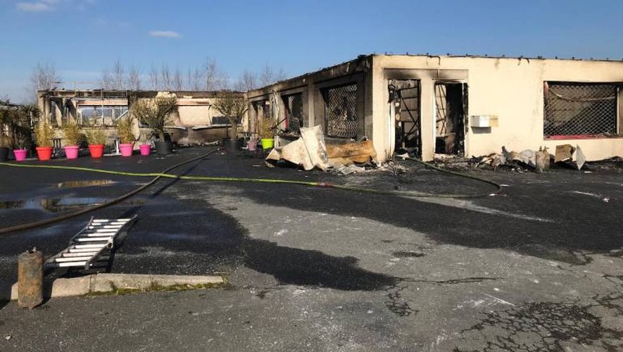 Le restaurant L’Ardoise à Réquista a été détruit par un incendie dans la nuit de mardi à mercredi.