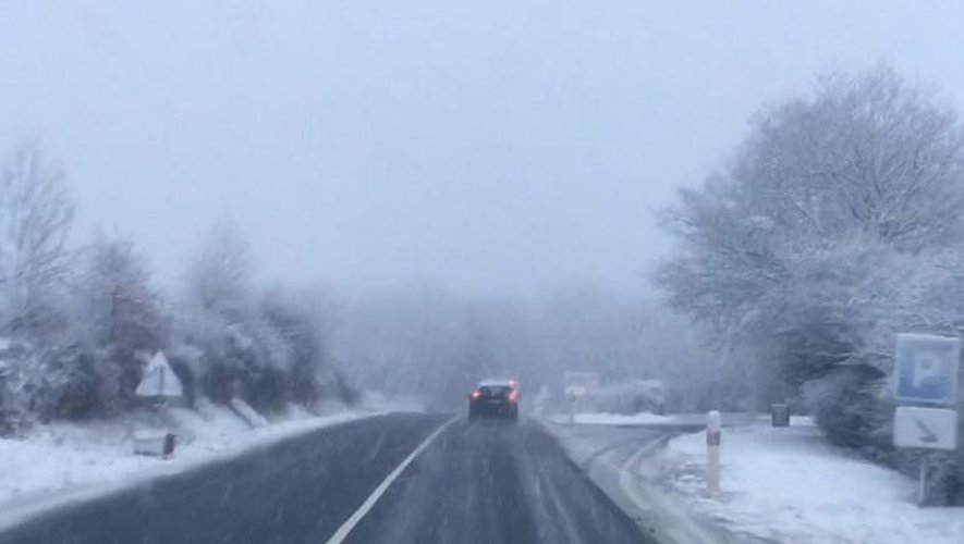 Neige : des difficultés de circulation sur les routes du département