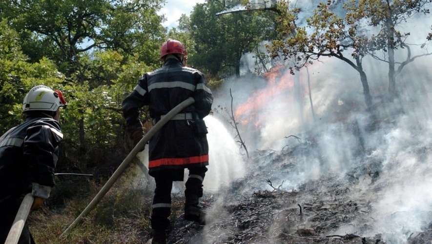 Incendie en cours à Brommat : deux hectares de brousailles touchés