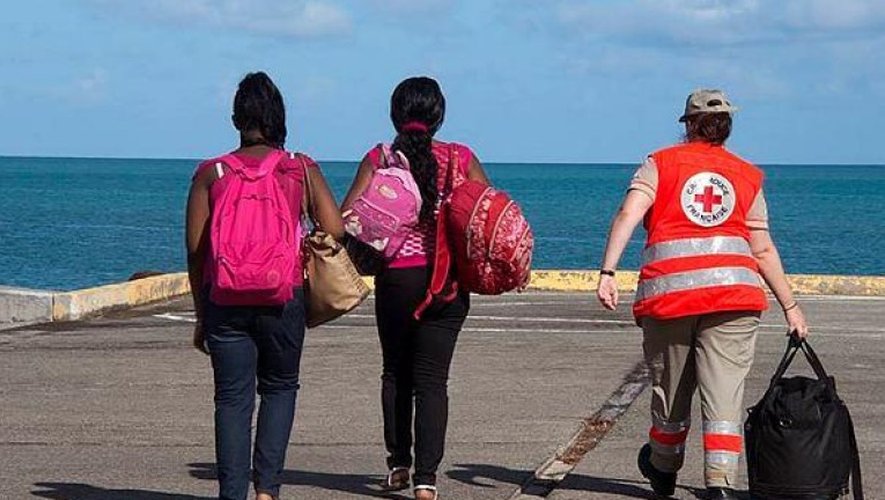 La Guadeloupe en alerte rouge avant l'arrivée de l'ouragan Maria 