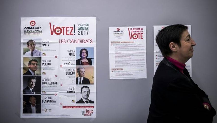 Des affiches pour la primaire de la gauche, le 9 janvier 2017 à Paris