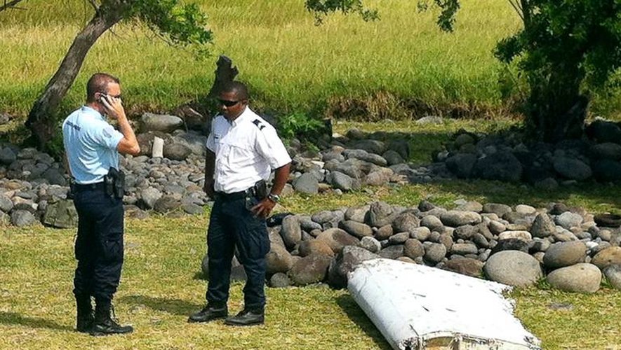 Un élément de l'avion MH370 retrouvé à La Réunion le 29 juillet 2015