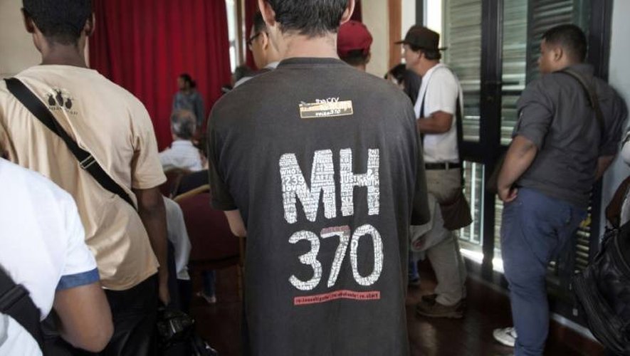 Conférence de presse organisée par les proches des disparus du vol MH370, à Antananarivo, le 5 décembre 2016