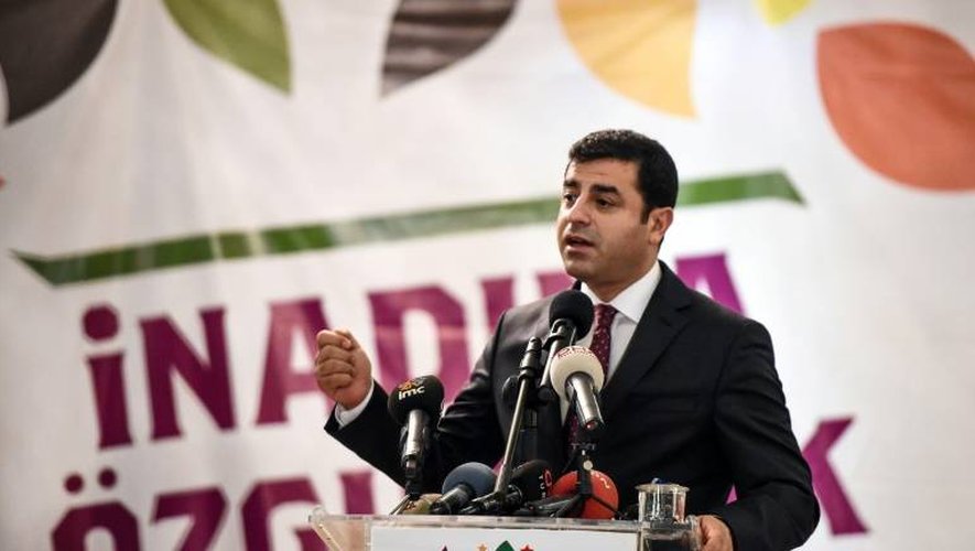 Le leader du Parti démocratique des peuples, Selahattin Demirtas, à l'occasion d'un discours à Istanbul, le 21 octobre 2015