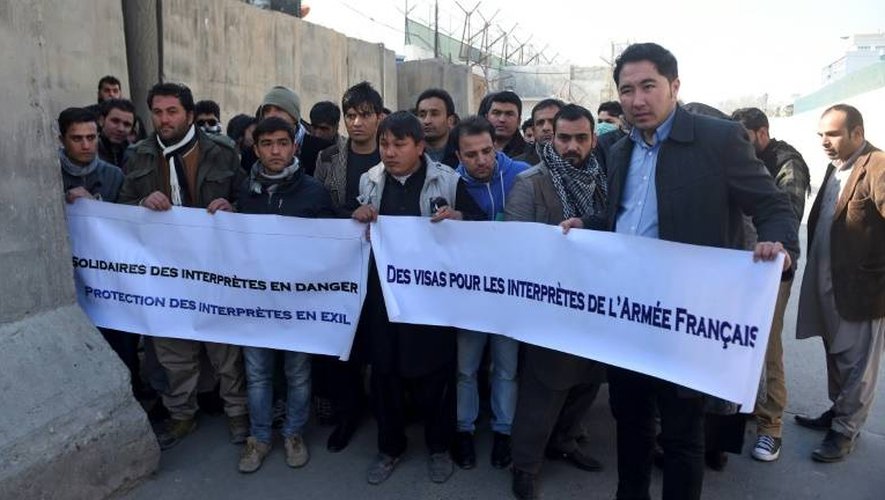 D'anciens interprètes afghans de l'armée française lors d'une manifestation devant l'ambassade de France à Kaboul, le 10 janvier 2017.