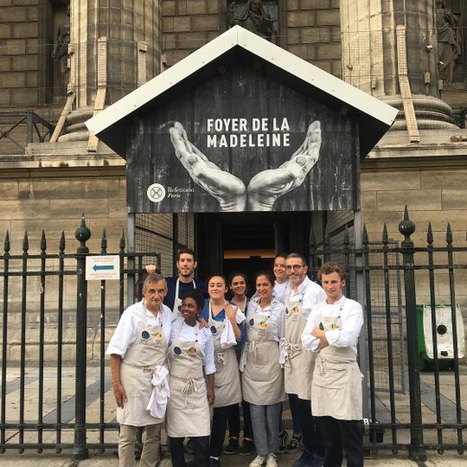 La famille Bras cuisine pour les plus démunis à Paris