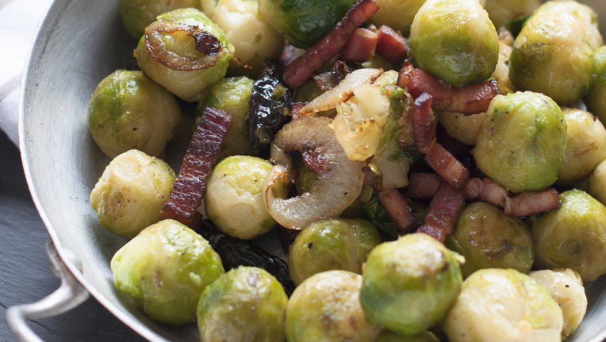 Recette : Poêlée de choux de Bruxelles au lard fumé