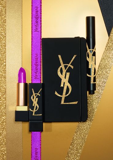 Les essentiels make-up de la collection "Holiday Look" de la maison Yves Saint Laurent Beauté.