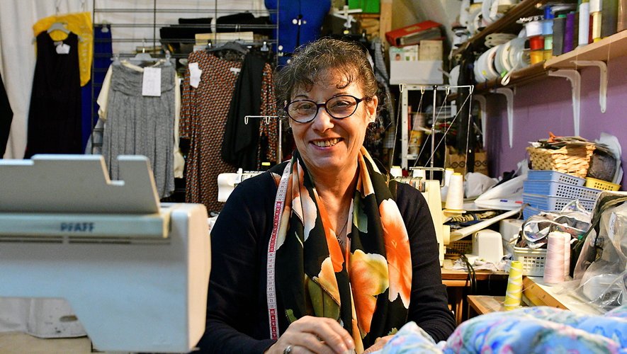 Nicole Serody tient un atelier de couture dans la rue de la Capelle depuis 2002.