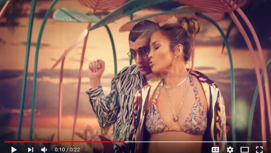 Jennifer Lopez et Bad Bunny dans le teaser du clip de "Te Guste"