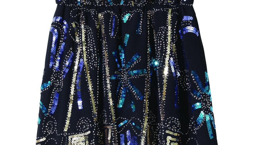 La robe à sequins de Molly Bracken - Prix : 79,95€ - Site : www.mollybracken.com.