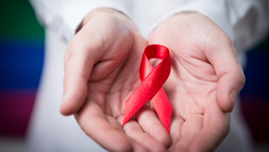 La stigmatisation des personnes séropositives a un lien direct sur leurs résultats cognitifs