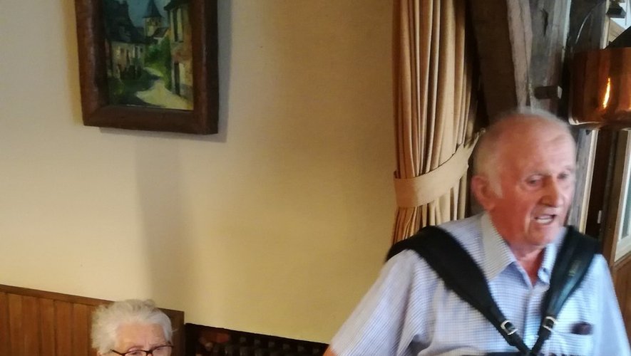 Ricou a fêté ses 90 ans en chansons entouré de ses voisins et amis