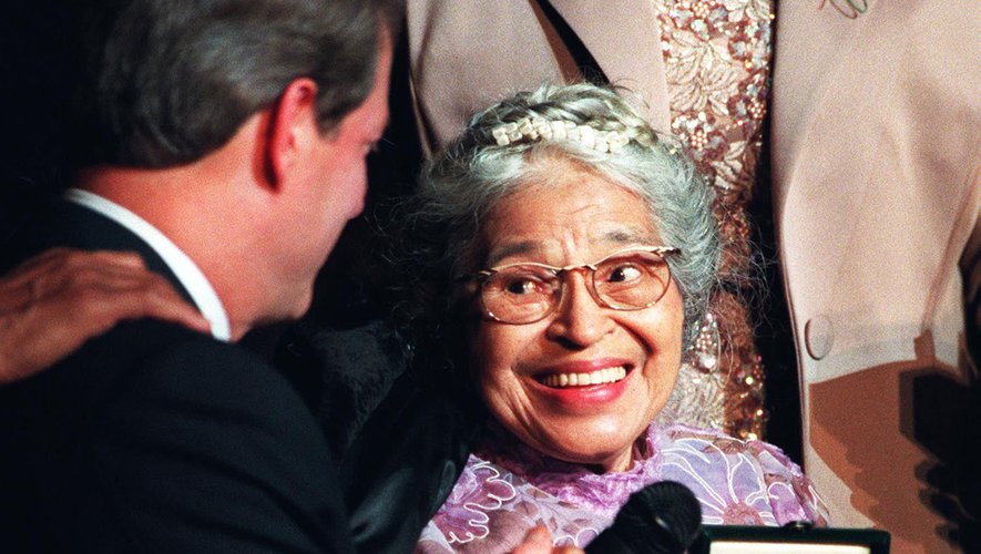 Rosa Parks est décédée en 2005 à l'âge de 92 ans.