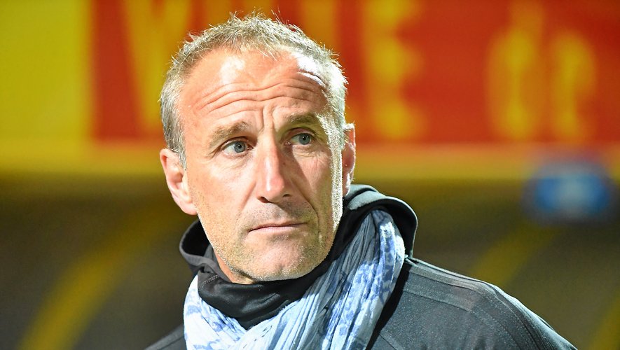 Le coach ruthénois Laurent Peyrelade va expérimenter contre Béziers.