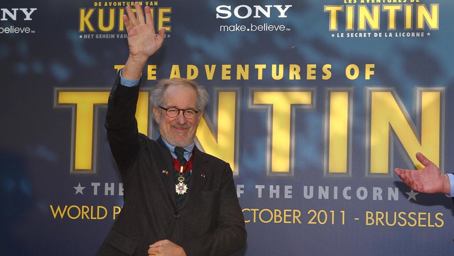 Pour le deuxième film tiré des aventures de Tintin, Steven Spielberg occupera le poste de producteur laissant le fauteuil de réalisateur à son ami Peter Jackson