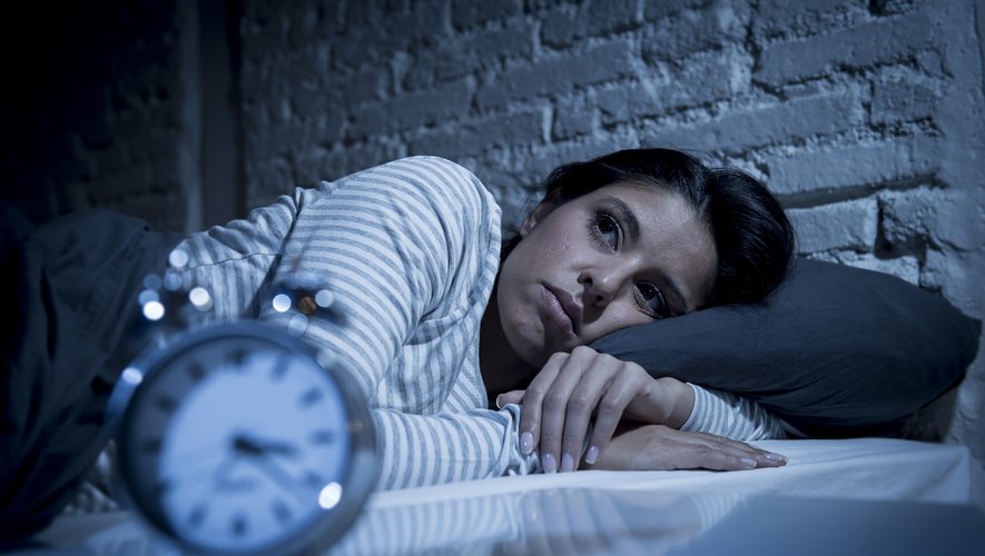 Une étude montre qu'en dessous de six heures de sommeil par nuit, les risques de maladies cardiovasculaires augmentent.