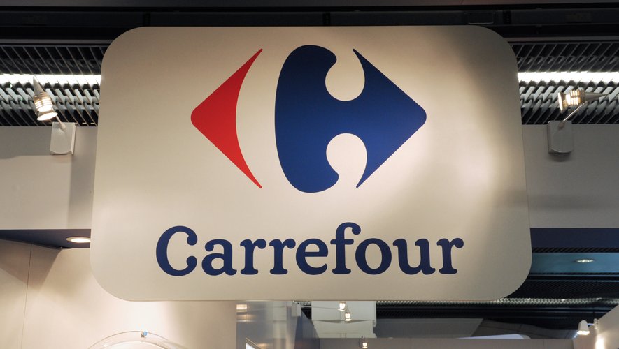 En quelques mois, Carrefour, qui a ouvert ses premiers "drive piétons" en avril à Lyon et Saint-Etienne, est devenu le leader de ce nouveau format, avec 42 implantations désormais, dont 31 rien qu'à Paris.
