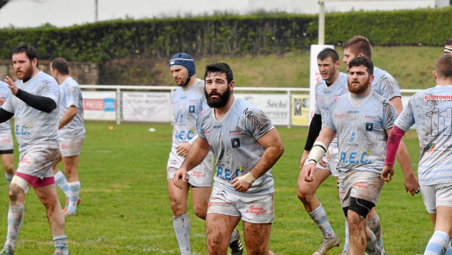 Les Decazevillois ont chuté à Cahors, battus 48 à 12.