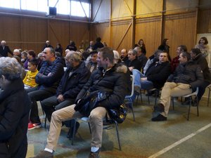 Une assemblée attentive.