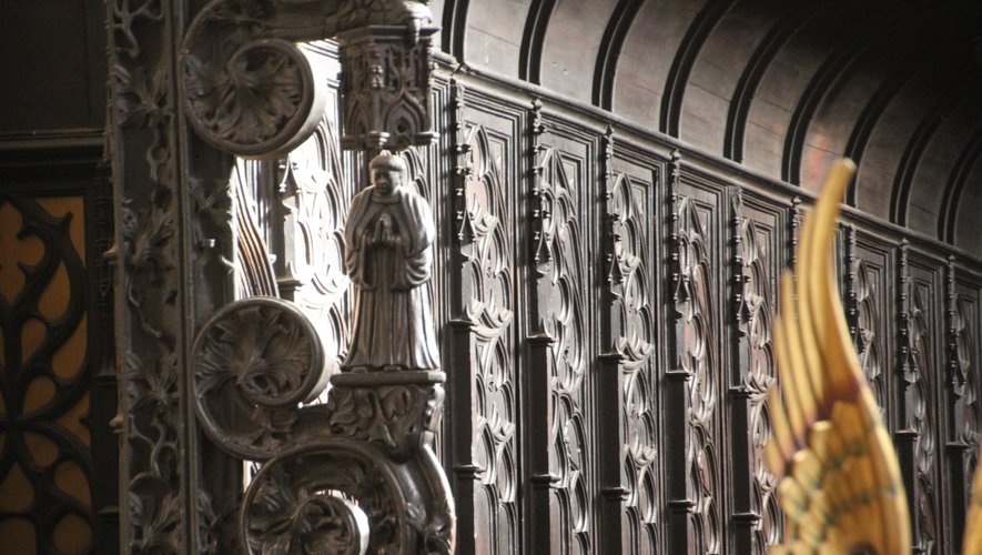 Les incroyables stalles de Sulpice à la collégiale Notre-Dame