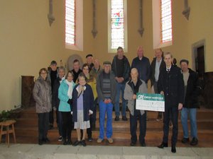 Les amis du patrimoine et les donateurs.