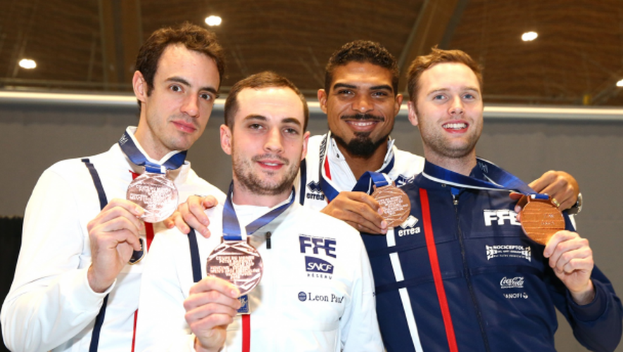 L'équipe de France, avec de gauche à droite : Ronan Gustin, Alex Fava, Yannick Borel et Alexandre Bardenet.