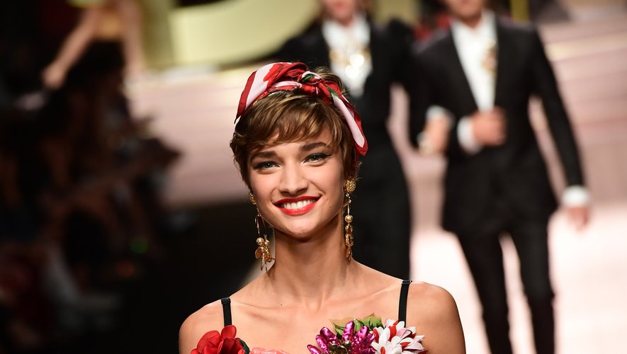 Les fleurs chez Dolce & Gabbana pour le printemps-été 2019. Milan, le 23 septembre 2018.