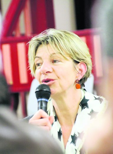 La députée Anne Blanc.
