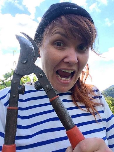 Pauline Broca (32 ans), viticultrice au Fel dans le Nord-Aveyron