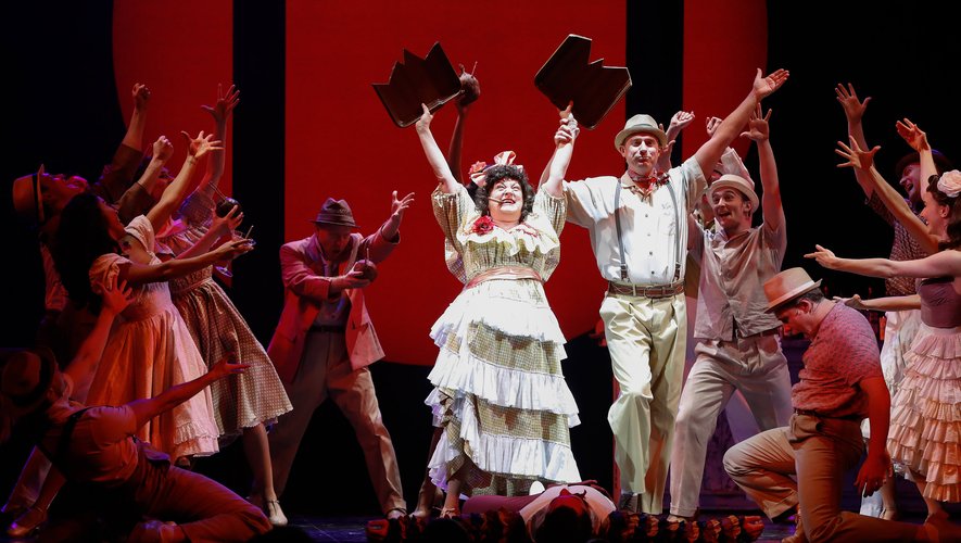 Lancée en 1950 à Broadway, la comédie musicale "Guys and Dolls" est jouée pour la première fois en France, au théâtre Marigny à Paris