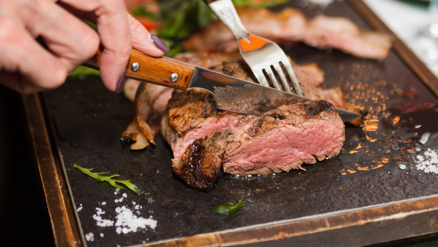 De nouvelles recherches montrent que la faible consommation de viande rouge ou industrielle serait associée à un risque accru de décès