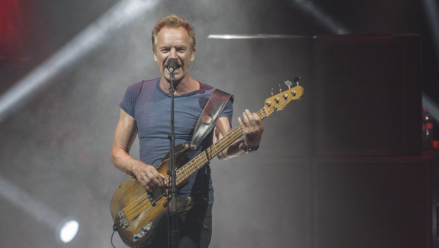 Le chanteur et bassiste anglais Sting lors d'un concert en 2017