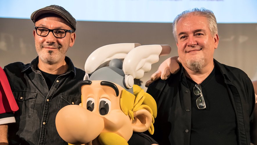 Didier Conrad (à gauche) et Jean-Yves Ferri ont signé le 38e album des aventures d'Astérix et Obélix